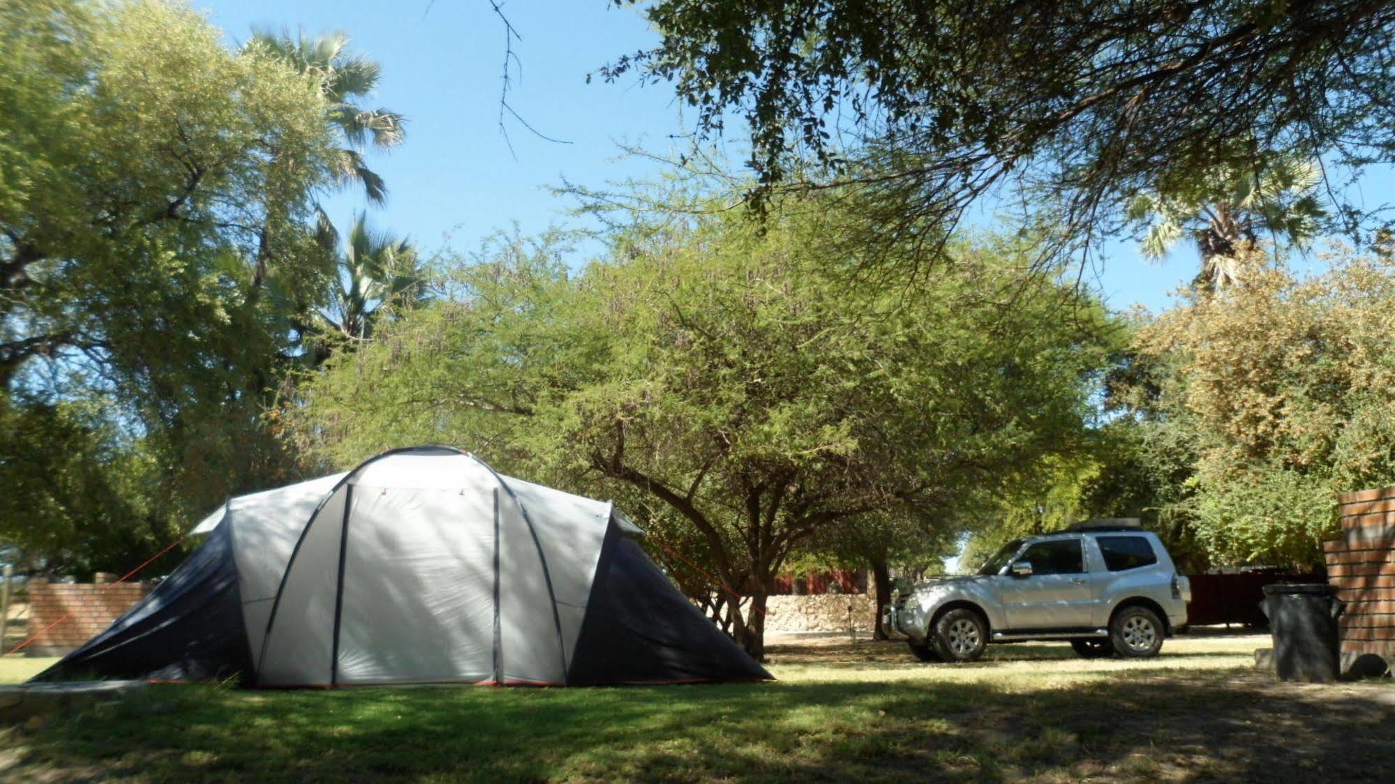 Okavango River Lodge マウン エクステリア 写真